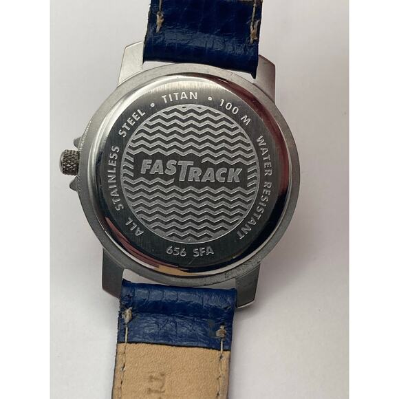 Titan Fast Track Quartz 35MM Watch 656 SFA - 100m WR - All Steel - New Battery - Picture 3 of 11